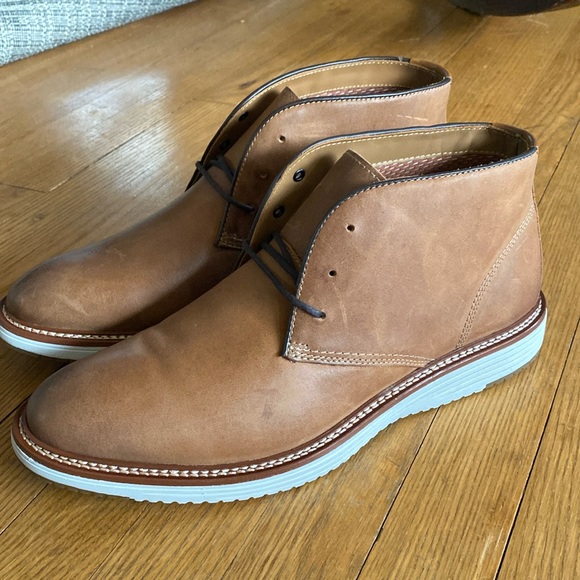 Johnston & Murphy Other - Men’s leather Chukkas